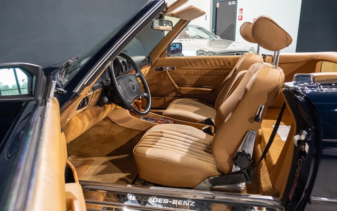 Mercedes-Benz SL cena 159900 przebieg: 201590, rok produkcji 1987 z Brzeszcze małe 742